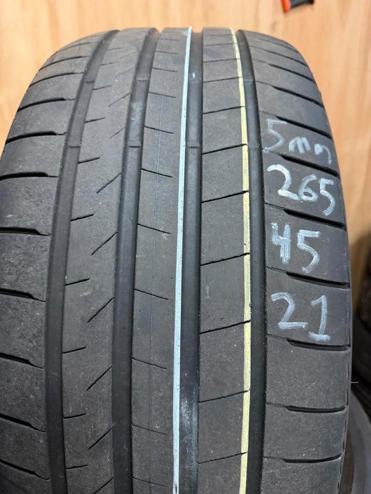 265/45/21 4x Bridgestone Alenza 001 5MM, Auto-onderdelen, Banden en Velgen, Band(en), Zomerbanden, 21 inch, 265 mm, Personenwagen
