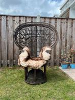 Rotan Pauwenstoel Vintage, Huis en Inrichting, Fauteuils, Ophalen, Gebruikt, Riet of Rotan, 75 tot 100 cm