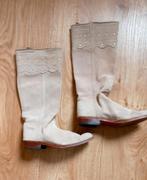 Hele mooie suede laarzen, mt 41, Hoge laarzen, Beige, Ophalen of Verzenden, Zo goed als nieuw