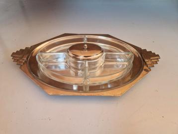 Verzilverde art deco hapjes schaal. beschikbaar voor biedingen