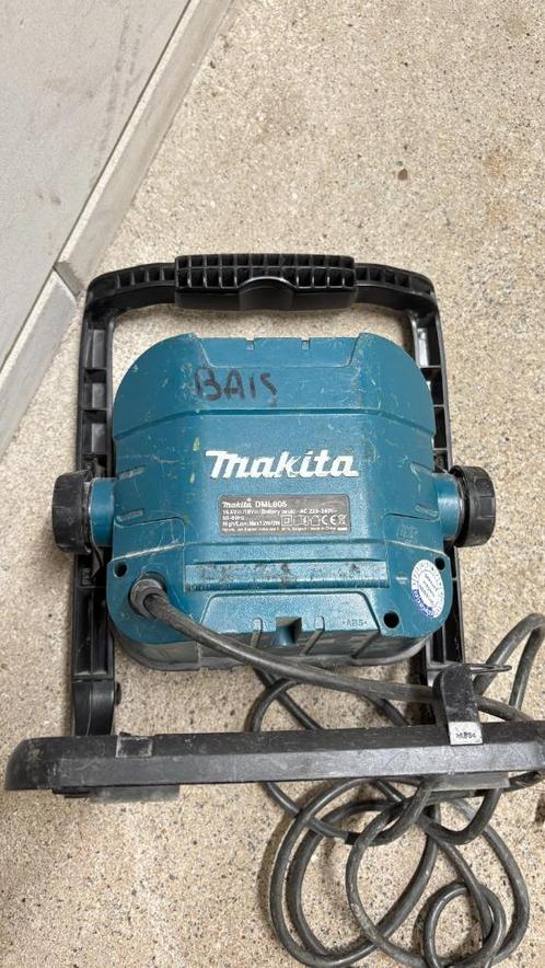 Makita DML805 Lichtgewicht Acculamp, Doe-het-zelf en Verbouw, Bouwverlichting, Gebruikt, Lamp met armatuur, Minder dan 50 watt