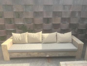 STEIGERHOUT SHOWROOM LEEGVERKOOP TOT WEL 80% KORTING TUINSET beschikbaar voor biedingen