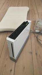 WII compleet met spellen, WII bord, stuurtjes cotroler, Spelcomputers en Games, Spelcomputers | Nintendo Wii, Ophalen of Verzenden