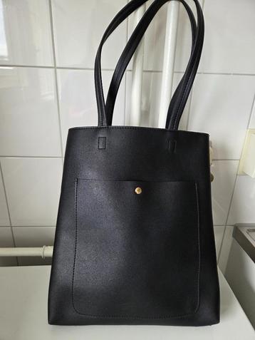 Zwarte tote bag  beschikbaar voor biedingen