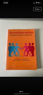 Boek; outreachend werken, Boeken, Ophalen of Verzenden, Zo goed als nieuw, HBO