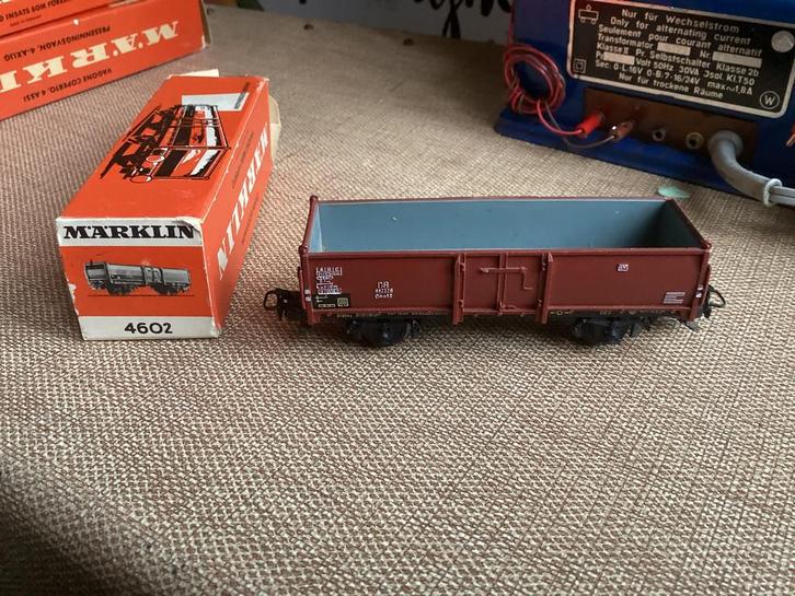 Marklin 4602 DB hoge boord/stortwagen met reliëf opdruk ovp, Hobby en Vrije tijd, Modeltreinen | H0, Märklin, Ophalen of Verzenden