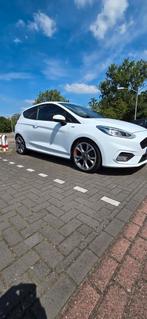 Ford Fiësta 1.0 Ecoboost 125PK 3D S/S 2017 Wit, Auto's, Ford, Voorwielaandrijving, 125 pk, Origineel Nederlands, Handgeschakeld