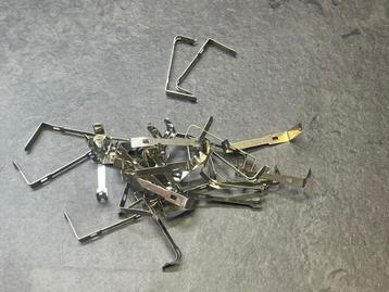 Fleisschman clips beschikbaar voor biedingen