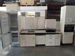 Keuken 2,4 mtr met inbouwapparatuur en 2 hoge kasten 3,6 mtr, Ophalen, Gebruikt, Overige materialen, Enkelwandige keuken