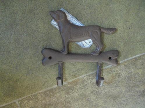 wandhaak hond op bot, Tuin en Terras, Tuinwanddecoratie, Nieuw, Ophalen of Verzenden