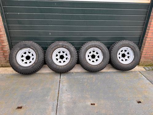 Terrein banden met witte velg, Goodyear Wrangler AT, Auto-onderdelen, Banden en Velgen, Banden en Velgen, All Season, 15 inch