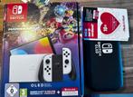 Nintendo Switch OLED – paar keer gebruikt in doos, Spelcomputers en Games, Spelcomputers | Nintendo Switch, Ophalen of Verzenden