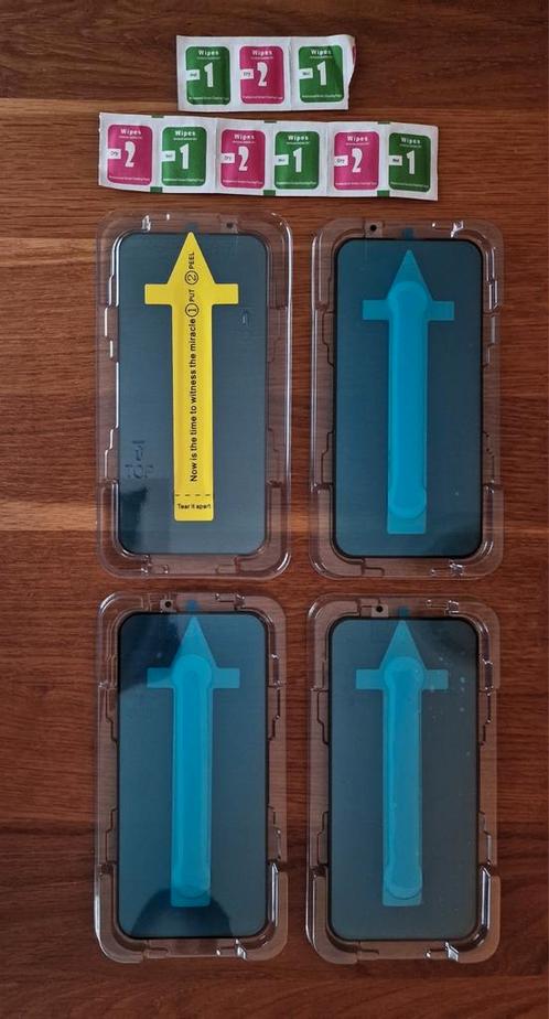 NIEUW 4 x iPhone 15 pro max screenprotectors met opzetdoosje, Telecommunicatie, Mobiele telefoons | Toebehoren en Onderdelen, Nieuw