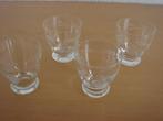 4 kristallen borrelglaasjes met geslepen decoratie, Antiek en Kunst, Antiek | Glas en Kristal, Ophalen of Verzenden