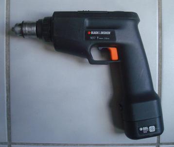 Black & Decker Accuboormachine 9017 7,2V / Accuoplader beschikbaar voor biedingen