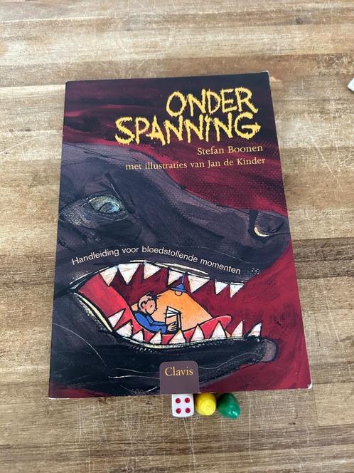 Onder spanning softcover, Boeken, Kinderboeken | Jeugd | 10 tot 12 jaar, Zo goed als nieuw, Fictie, Ophalen of Verzenden