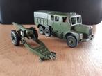 Dinky Toys Army 689 	Medium Artillery Tractor + 693, Ophalen of Verzenden, Gebruikt, Tractor of Landbouw, Dinky Toys