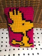 Gehaakt Kussen Woodstock, Huis en Inrichting, Woonaccessoires | Kussens, Ophalen of Verzenden, Zo goed als nieuw, Roze, Rechthoekig