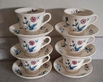 6 Wedgwood Williamsburg Potpourri theekopjes en schoteltjes beschikbaar voor biedingen