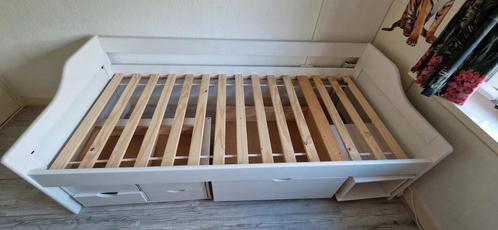 Eenpersoonsbed met opbergkasten en nachtkastje, Huis en Inrichting, Slaapkamer | Bedden, Zo goed als nieuw, Eenpersoons, 90 cm
