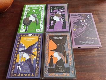 Discworld Terry Pratchett hardcover set Tiffany en Witches beschikbaar voor biedingen