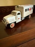 Vintage Speelgoed Ambulance Vrachtwagen, Antiek en Kunst, Antiek | Speelgoed, Ophalen of Verzenden
