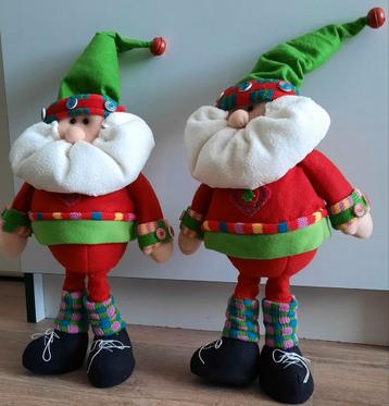 2 vilten kerstmannen met beweegbare armen/ benen 30 cm hoog beschikbaar voor biedingen