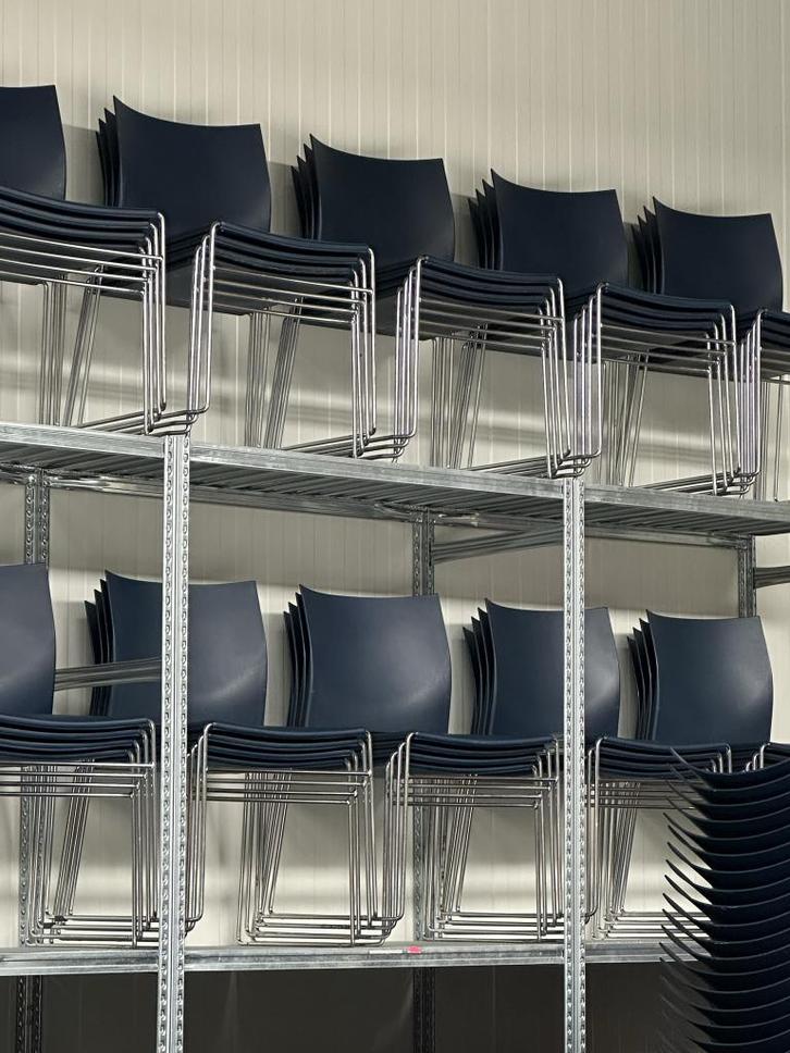 Diverse kantine / vergader stoelen, Huis en Inrichting, Stoelen, Gebruikt, Vijf, Zes of meer stoelen, Hout, Kunststof, Leer, Metaal