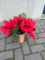 Kunstbloemen in Terracotta Pot, Huis en Inrichting, Woonaccessoires | Kunstplanten en Kunstbloemen, Ophalen of Verzenden, Gebruikt