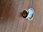 Zilveren ring met met bruine agaat, 18 tot 19, Ophalen of Verzenden, Zo goed als nieuw, Met edelsteen