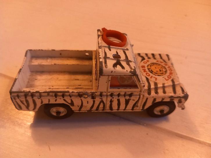 Corgi Toys Landrover 109" W.B. Safari-look met zebraprint, Verzamelen, Overige Verzamelen, Gebruikt, Ophalen of Verzenden
