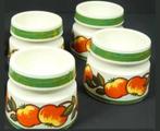 Vier Retro eierdopjes met Appelmotief, Ophalen of Verzenden, Zo goed als nieuw, Overige stijlen, Overige typen