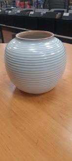 Adco 1012 aardewerk vaas.  16,5 cm hoog., Antiek en Kunst, Ophalen of Verzenden