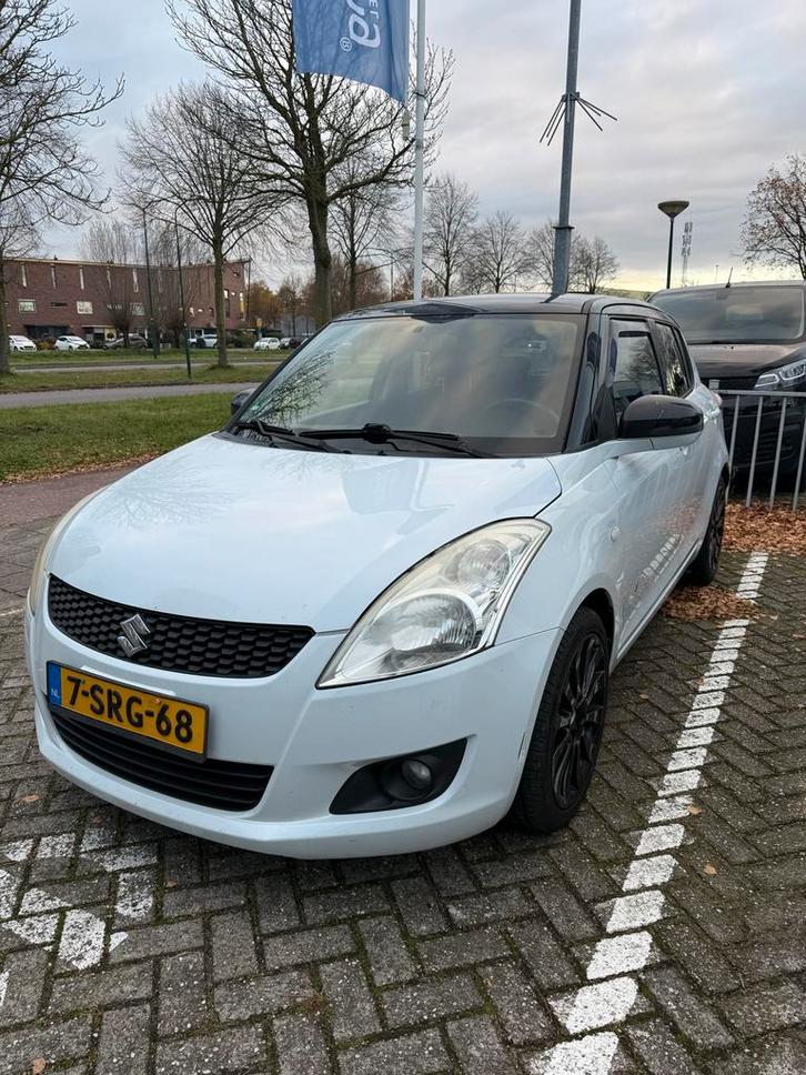 Suzuki Swift 1.2 5-D 2013 Wit, Auto's, Suzuki, Particulier, Swift, Benzine, B, Hatchback, Handgeschakeld, Geïmporteerd, Wit, Voorwielaandrijving