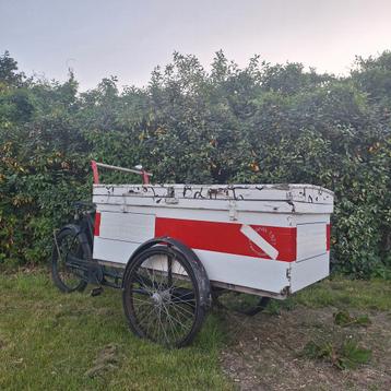 leuke antieke gazelle bakfiets voor opmaak oldtimer fiets beschikbaar voor biedingen