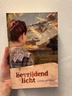 Bevrijdend Licht - Lynn Austin Roman, Ophalen of Verzenden, Gelezen, Nederland