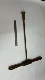 Oud gereedschap ( klompenmaker ), Antiek en Kunst, Antiek | Gereedschap en Instrumenten, Ophalen of Verzenden