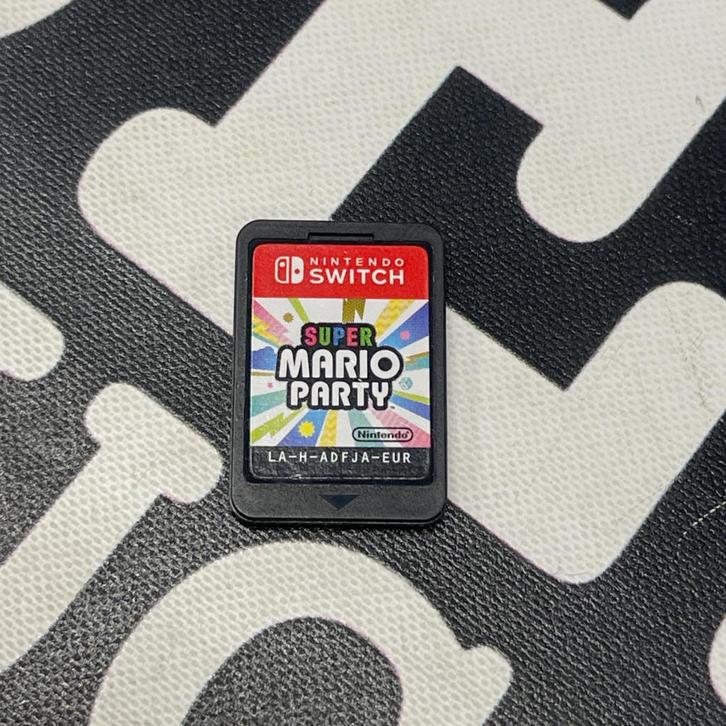 Nintendo Switch - Super Mario Party *Zonder hoesje*, Spelcomputers en Games, Spelcomputers | Nintendo Switch, Zo goed als nieuw