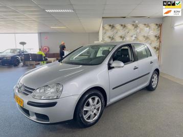 Volkswagen Golf 1.6 FSI Apk Nieuw,2e Eigenaar,Clima,Cruise,N beschikbaar voor biedingen