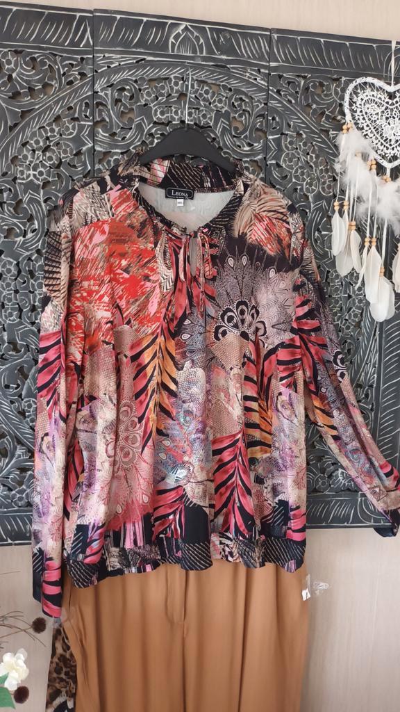 Leona Blouse Maat 3XXL (valt als 46), Kleding | Dames, Blouses en Tunieken, Zo goed als nieuw, Maat 46/48 (XL) of groter, Overige kleuren