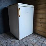 Oude koelkast met vriesvak, werkt nog prima!, Ophalen, Gebruikt, Minder dan 75 liter, Met vriesvak