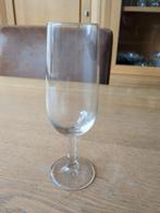 Champagne glas met lage poot, Verzamelen, Glas en Borrelglaasjes, Ophalen, Zo goed als nieuw, Overige typen