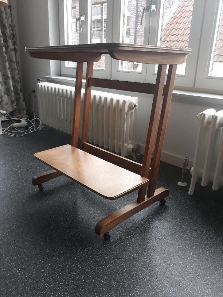vintage tafel, Antiek en Kunst, Antiek | Meubels | Tafels, Ophalen