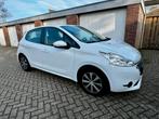 Peugeot 208 1.2 VTi 82PK 5D (102g) 2012 Wit, Auto's, Voorwielaandrijving, Stof, 1199 cc, Wit
