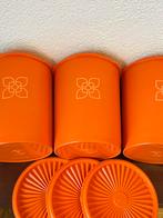 3 Tupperware 2 ltr bewaarboxen sterdeksels jaren’70, Ophalen of Verzenden, Zo goed als nieuw, Oranje, Bus of Trommel