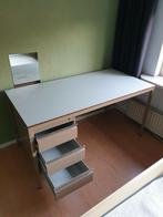 Stalen bureau, Ophalen, Gebruikt