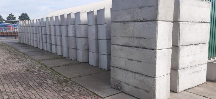 mega betonblokken, Zakelijke goederen, Bedrijfs Onroerend goed, Overige bestemmingen, Koop