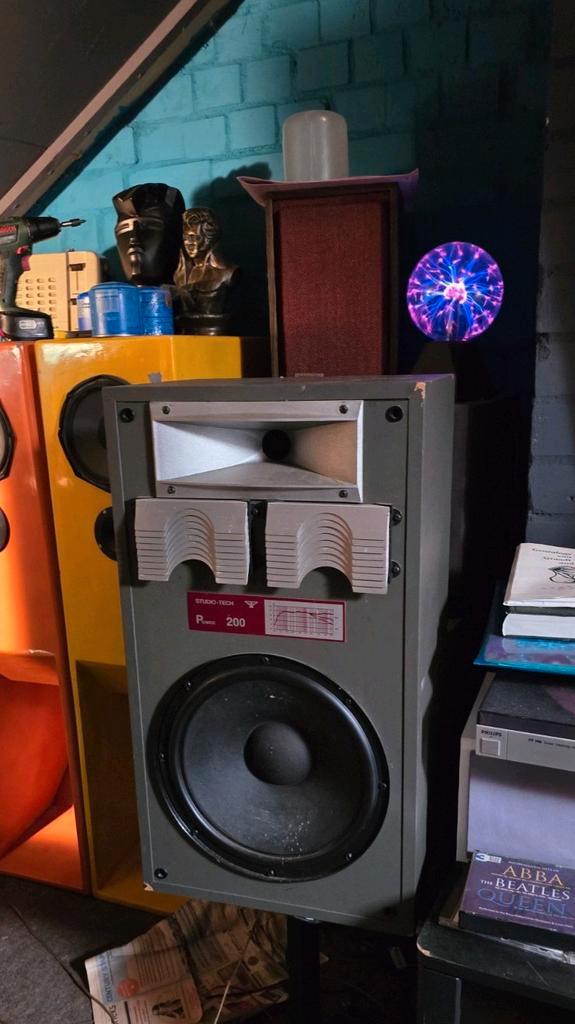studio-tech 200 luidsprekers, Audio, Tv en Foto, Luidsprekers, Gebruikt, Front, Rear of Stereo speakers, 120 watt of meer, Overige merken