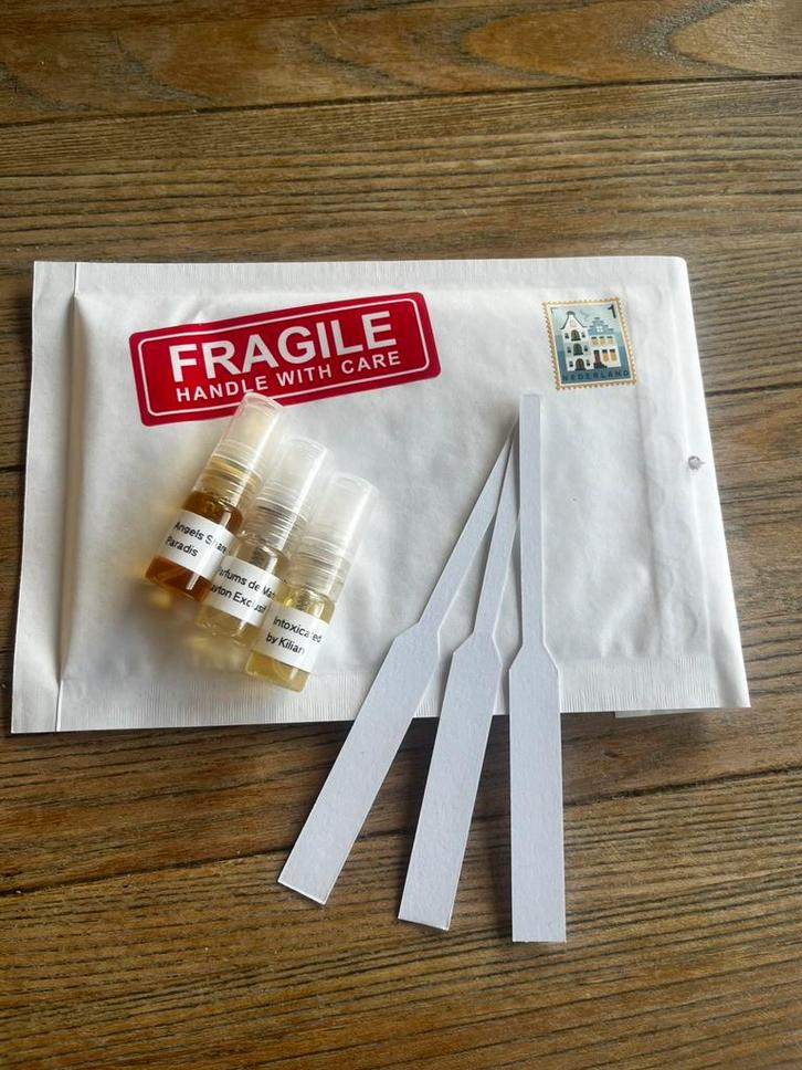 Parfum Samples., Sieraden, Tassen en Uiterlijk, Uiterlijk | Parfum, Zo goed als nieuw, Ophalen of Verzenden