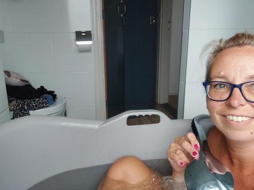 Bath Bucket bad voor volwassenen 200 liter zitbad tiktok, Huis en Inrichting, Badkamer | Badkamermeubels, Gebruikt, Overige typen